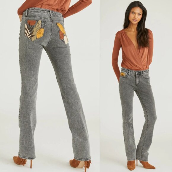 Driftwood Kelly Bootcut Jeans in washed black - Picture 2 of 6